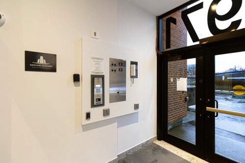 Reception area - 411-1971 Rue Du Havre, Montréal (Ville-Marie), QC - Indoor Photo Showing Other Room