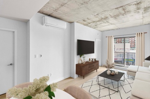 Living room - 411-1971 Rue Du Havre, Montréal (Ville-Marie), QC - Indoor Photo Showing Living Room