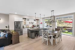 7-3220 Hilltown Drive  Kelowna, BC V1V 0C6