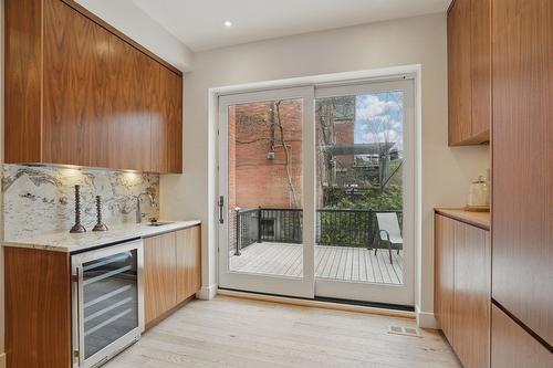 Bar - 17 Av. Melbourne, Westmount, QC - Indoor Photo Showing Other Room