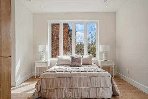 Chambre à coucher - 17 Av. Melbourne, Westmount, QC - Indoor Photo Showing Bedroom