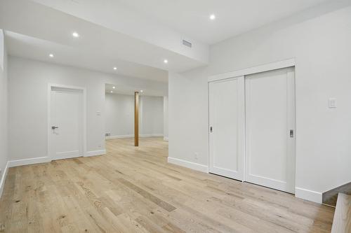 Salle de jeux - 17 Av. Melbourne, Westmount, QC - Indoor Photo Showing Other Room