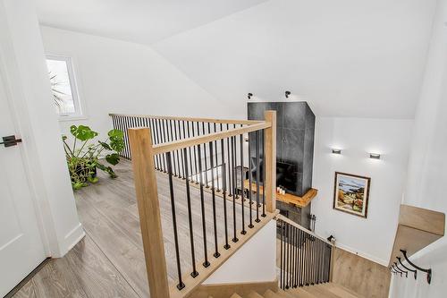 Mezzanine - 929 Rue De Château-D'Aix, Val-David, QC - Indoor Photo Showing Other Room