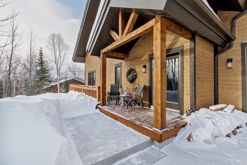 Entrée extérieure - 929 Rue De Château-D'Aix, Val-David, QC - Outdoor