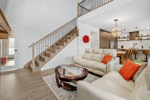 Salon - 929 Rue De Château-D'Aix, Val-David, QC - Indoor Photo Showing Living Room
