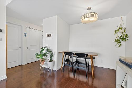 Salle à manger - 816-1225 Rue Notre-Dame O., Montréal (Ville-Marie), QC - Indoor