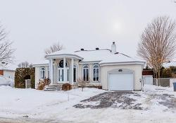 1242 Boul. Virginie-Roy  Notre-Dame-De-L'Île-Perrot, QC J7W 3M8