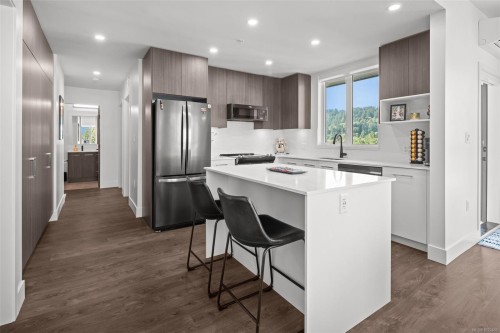 444-920 Reunion Ave  Langford, BC V9B 0W8