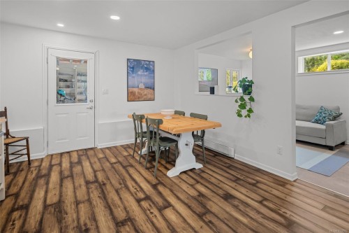 7147 Wright Rd, Sooke, BC - Indoor