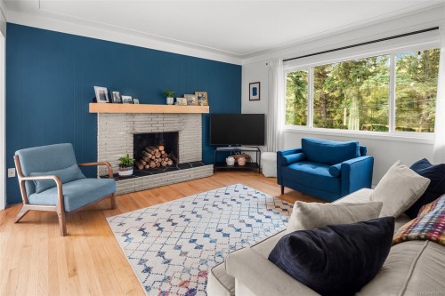 7147 Wright Rd, Sooke, BC - Indoor Photo Showing Living Room With Fireplace