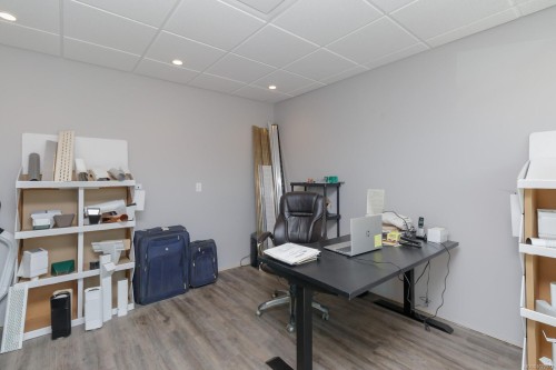 6187 Scott Rd, Duncan, BC 