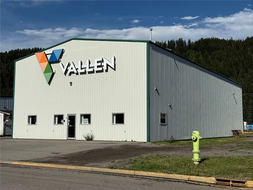 2 Front Street, Elkford, BC 