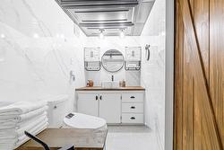 Ensuite bathroom - 