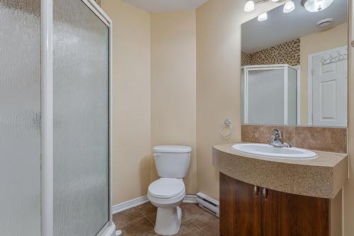 Salle de bains - 273 Rue De Barcelone, Dollard-Des-Ormeaux, QC - Indoor Photo Showing Bathroom