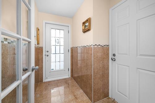 Hall d'entrée/Vestibule - 273 Rue De Barcelone, Dollard-Des-Ormeaux, QC - Indoor Photo Showing Other Room