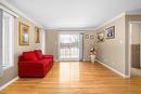 Salon - 273 Rue De Barcelone, Dollard-Des-Ormeaux, QC  - Indoor 