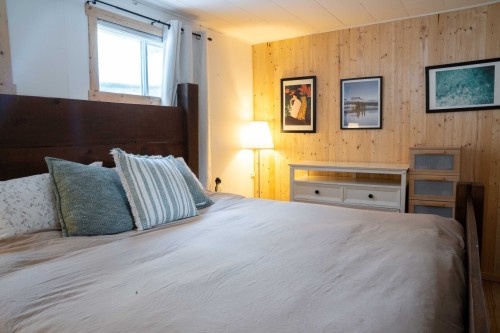 Chambre à coucher principale - 37 2E Rue Mont-Suisse, Saint-Sauveur, QC - Indoor Photo Showing Bedroom