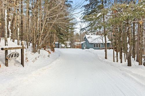 1480 Rue Vigneault  Prévost, QC J0R 1B0