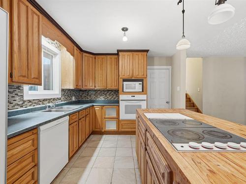 27 Grove Avenue, Beaver Bank, NS 