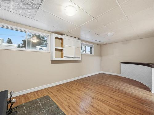 27 Grove Avenue, Beaver Bank, NS 