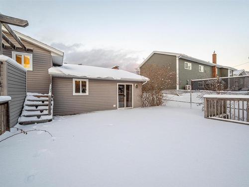 27 Grove Avenue, Beaver Bank, NS 