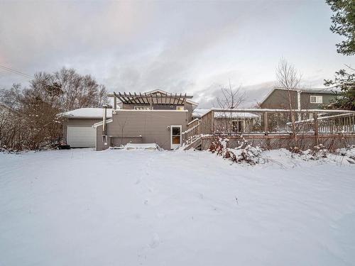 27 Grove Avenue, Beaver Bank, NS 