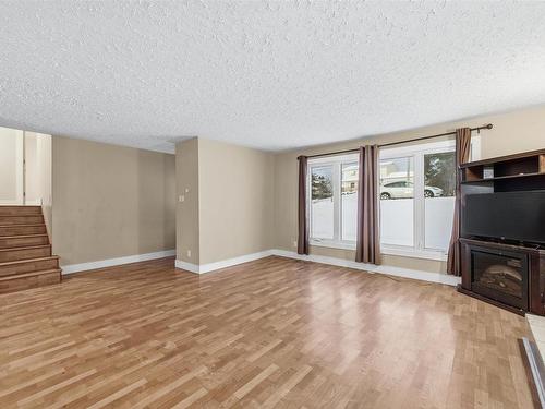 27 Grove Avenue, Beaver Bank, NS 