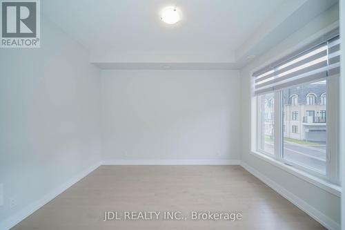 32 Guardhouse Crescent, Markham, ON - Indoor Photo Showing Other Room