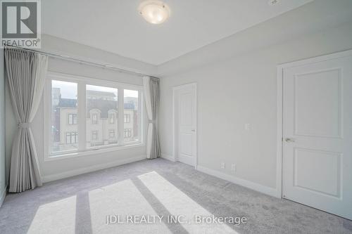 32 Guardhouse Crescent, Markham, ON - Indoor Photo Showing Other Room