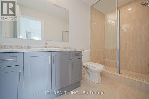 32 Guardhouse Crescent, Markham, ON - Indoor Photo Showing Bathroom