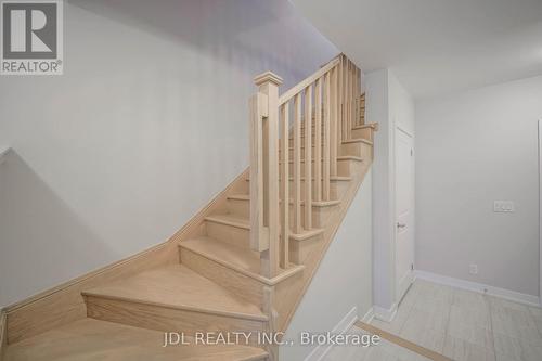 32 Guardhouse Crescent, Markham, ON - Indoor Photo Showing Other Room