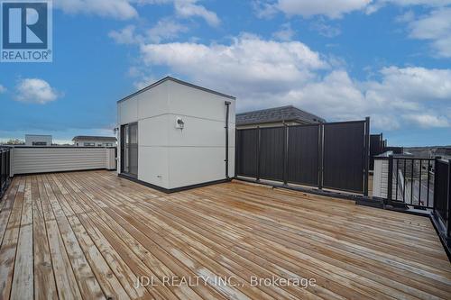 32 Guardhouse Crescent, Markham, ON - Outdoor With Exterior