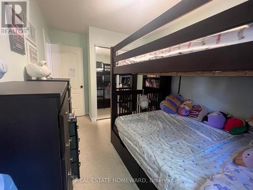 1129 Hickory Hollow Glen, Mississauga, ON - Indoor Photo Showing Bedroom