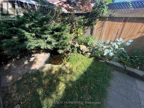 1129 Hickory Hollow Glen, Mississauga, ON - Outdoor