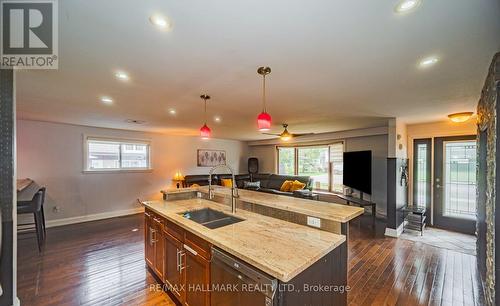 4 Devins Drive, Aurora, ON - Indoor Photo Showing Kitchen With Double Sink