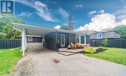 4 Devins Drive, Aurora, ON - Outdoor