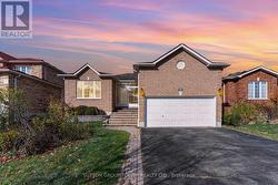 90 SPROULE DRIVE  Barrie, ON L4N 0W6