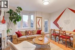 168 DUNN AVENUE  Toronto, ON M6K 2R6