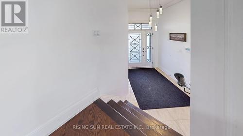 20 Bramoak Crescent, Brampton, ON - Indoor Photo Showing Other Room