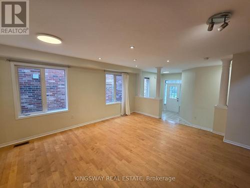 4859 Marble Arch Mews, Mississauga, ON - Indoor Photo Showing Other Room