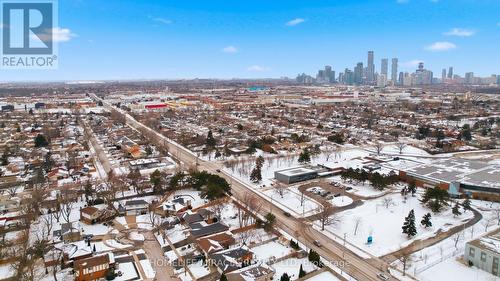 3684 Ellengale Drive, Mississauga, ON - Outdoor With View