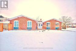 6796 STOKES STREET  Niagara Falls (Dorchester), ON L2G 2H1