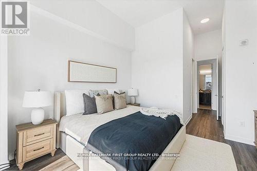 409 - 385 Arctic Red Drive, Oshawa (Windfields), ON - Indoor Photo Showing Bedroom