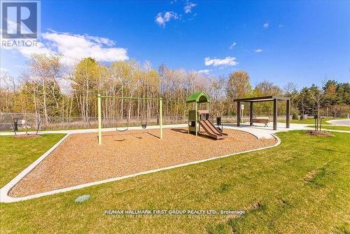 409 - 385 Arctic Red Drive, Oshawa (Windfields), ON - Outdoor