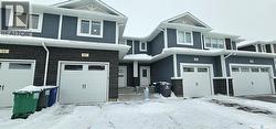 51 115 Veltkamp CRESCENT  Saskatoon, SK S7T 0T7