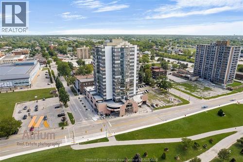 515 RIVERSIDE DRIVE West Unit# 402  Windsor, ON N9A 7C3