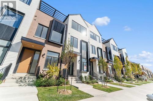 60 - 35 LOU PARSONS WAY  Mississauga, ON L5H 0B2