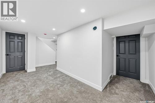 622 31St Street W, Saskatoon, SK - Indoor Photo Showing Other Room