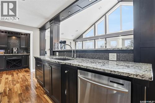 4818 Sandpiper Crescent E, Regina, SK - Indoor Photo Showing Kitchen With Upgraded Kitchen