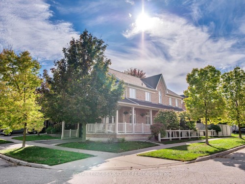 2 Denbury Court, Whitby, ON - Outdoor